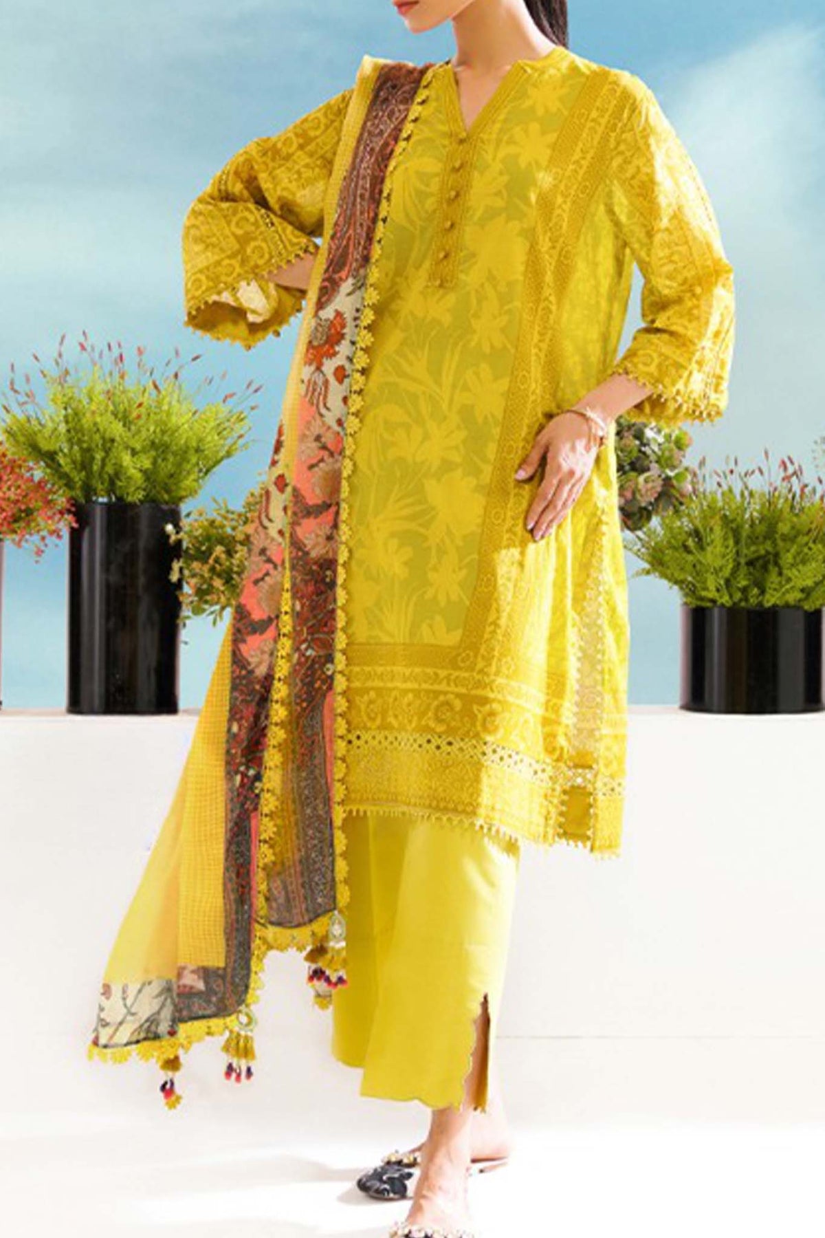 Mahay by Sana Safinaz Unstitched 3 Piece Summer Lawn Collection'2023-SSM-05-B