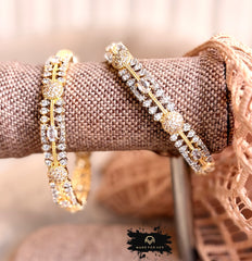 Made For Her Imperial Shine Zircon Bangles – Golden - KKB1025