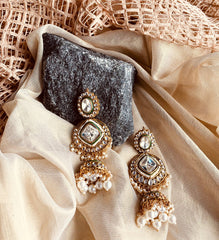 Made For Her-Zareen Luxe Kundan Earrings
