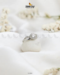 Veyra Ring Silver - Zeesy Jewellery