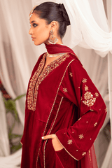 Bagh-E-Makhmal By Zaaviay Stitched Velvet Zenia (Three Piece)