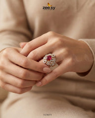 Queen’s Bold Stone Cluster Ring