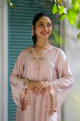 Sprinkles Stitched Emb Kaftaan Suit -Faye Boxy Vine