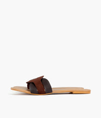 RTW Creation - Dark brown suede flats