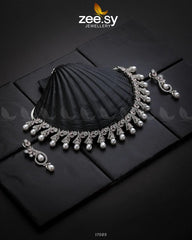 Captivating Zircon Necklace - Zeesy.pk