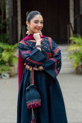 Paranda Omal By Komal Stitched 3 Piece Festive Collection'2025-Marvi