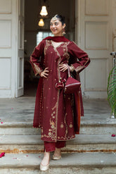 Paranda Omal By Komal Stitched 3 Piece Festive Collection'2025-Anarkali