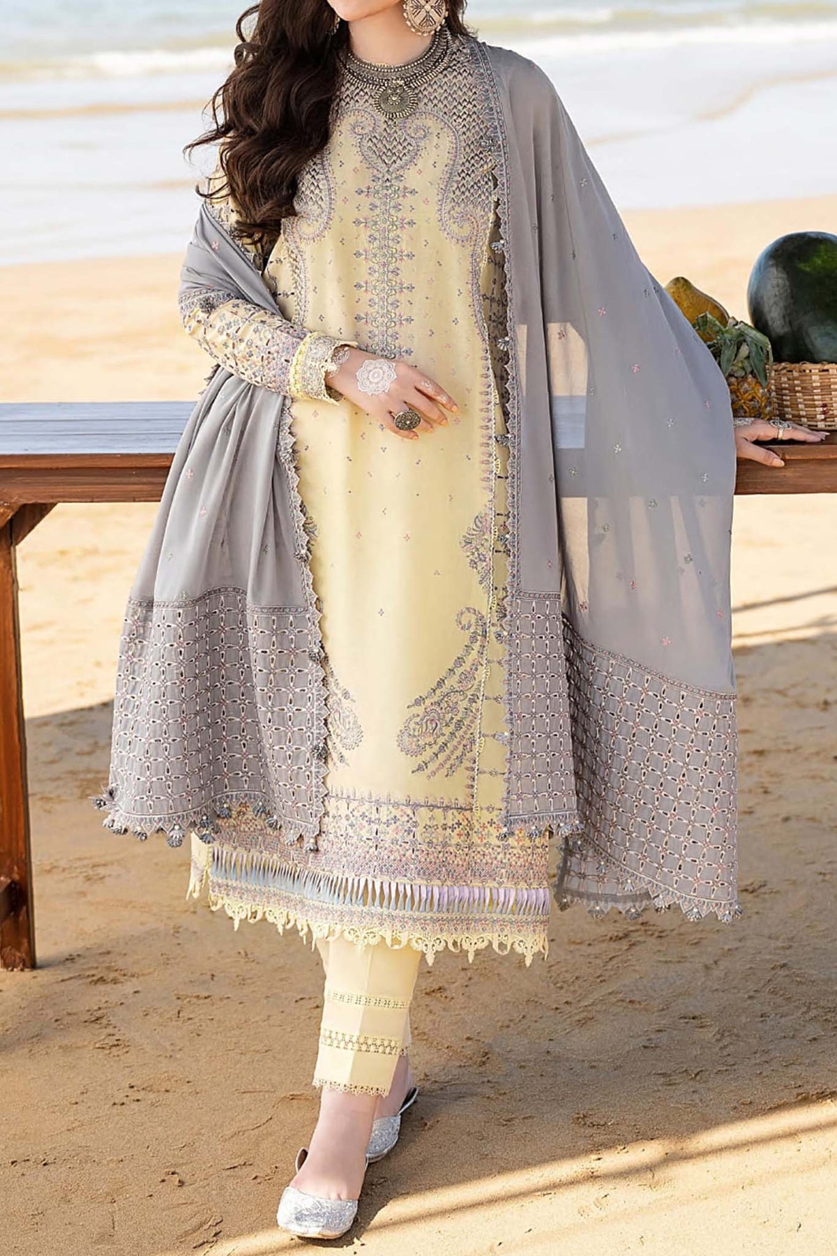 Shahkaar by Jazmin Unstitched 3 Piece Eid Festive Lawn Collection'2023-04-Zareen