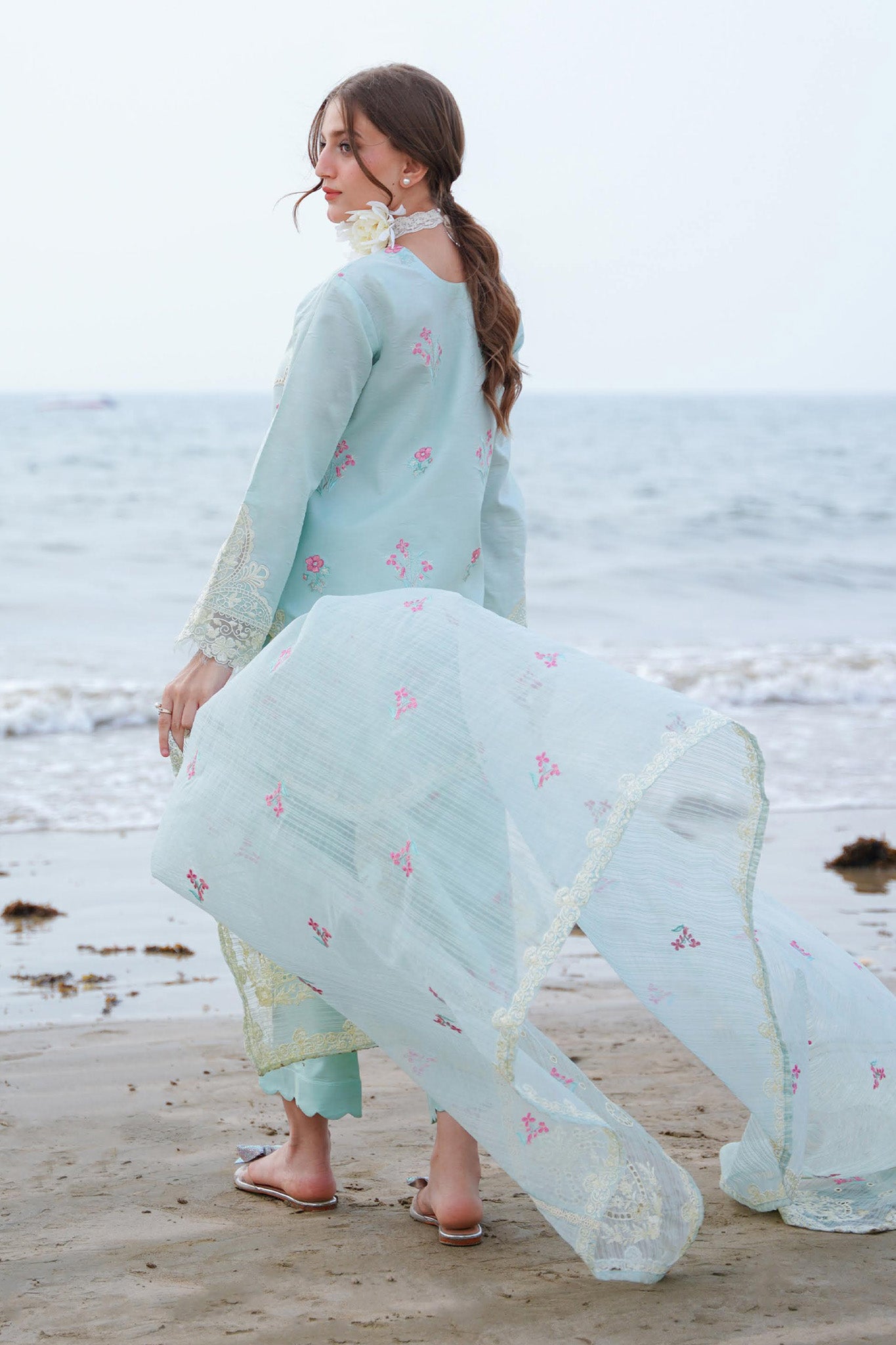 Saagar by Aabyaan Unstitched 3 Piece Luxury Festive Lawn Collection'2024-AF-08