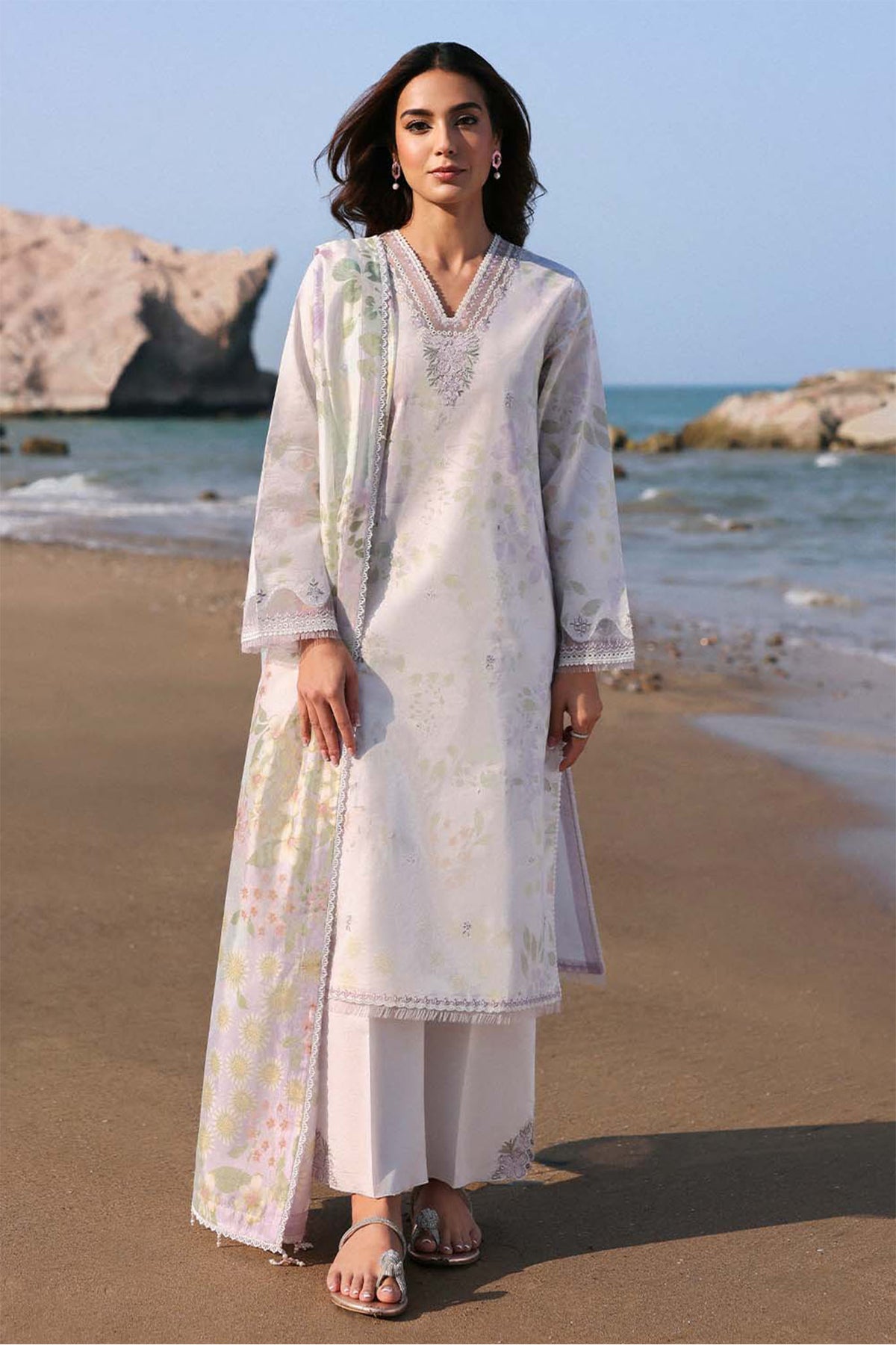 Afsanah By Seran Unstitched 3 Piece Lawn Chapter 01 Collection'2025-10-Helin