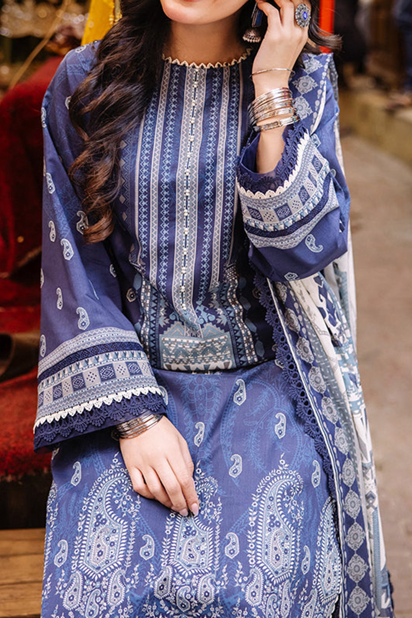 Asim Jofa Prints Unstitched 3 Piece Digital Lawn Vol-03 Collection'2024-AJBB-04