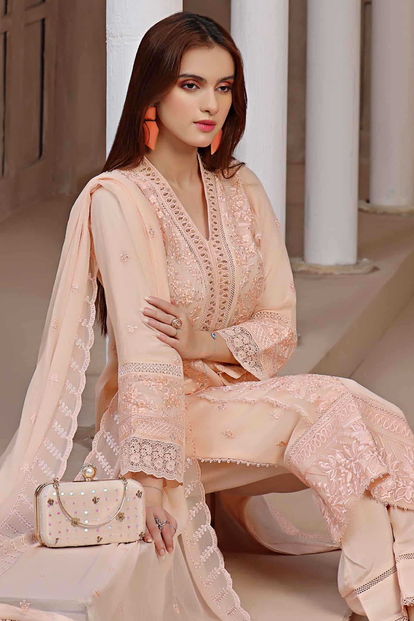 Hazel By Guzel Stitched 3 Piece Festive Formals with Clutch Collection'2024-01-Blush