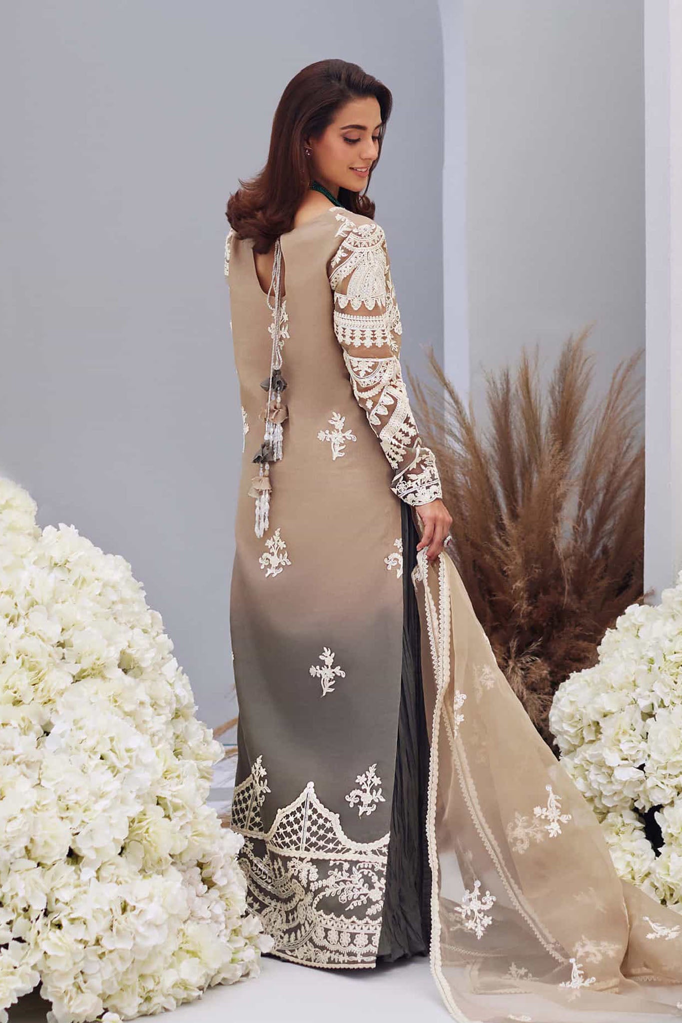 Mina Hasan Unstitched 3 Piece Luxury Formals Vol-01 Collection'2024-01-Inaaya