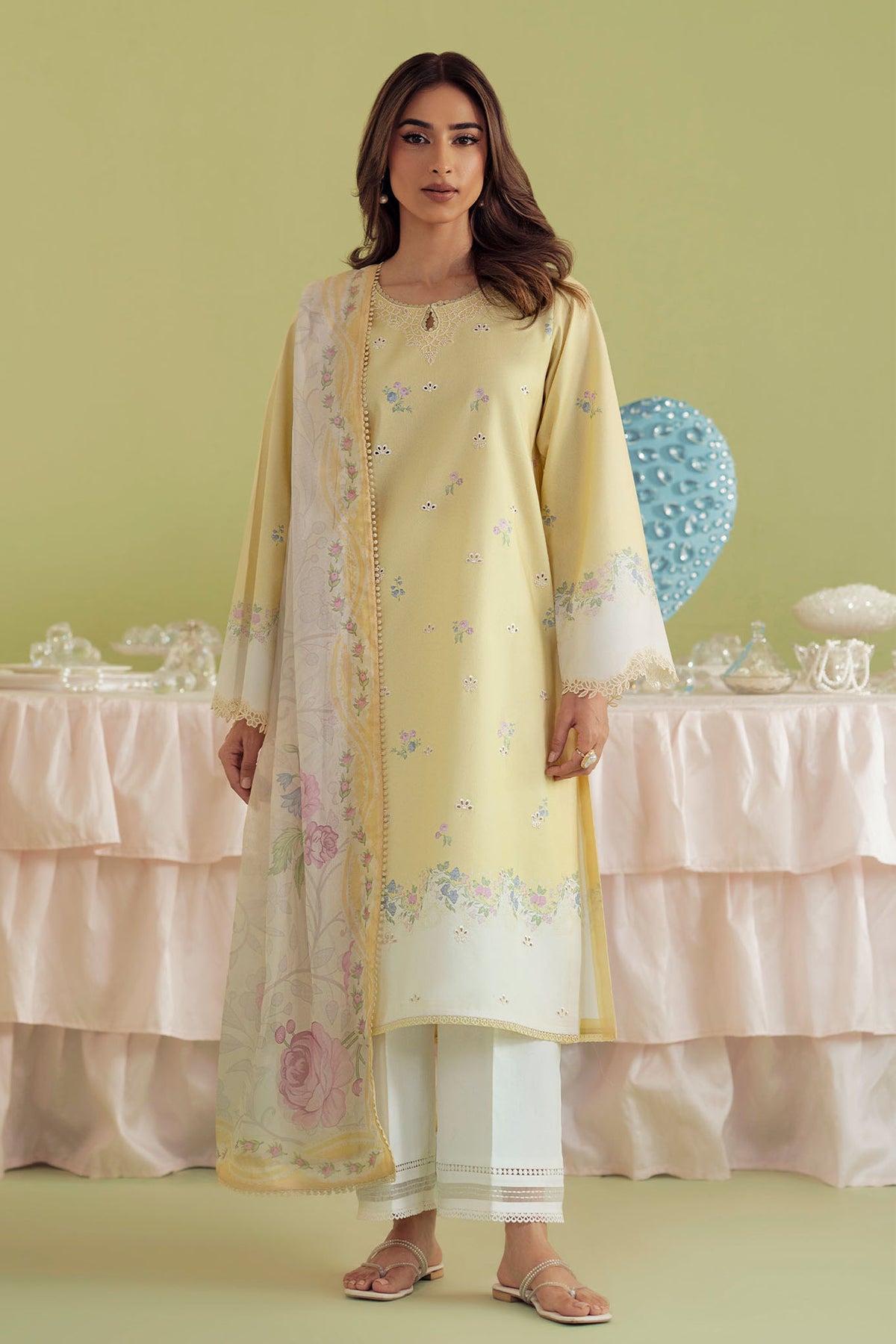 Daffodils By Seran Unstitched 2 Piece Lawn Collection'2025-01-Izzy