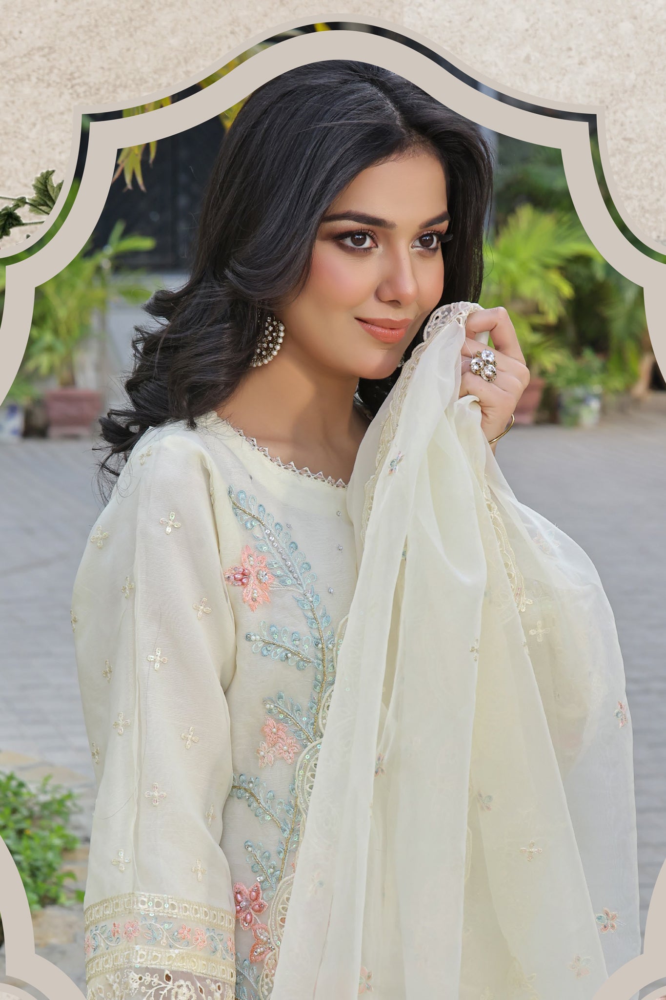 Kahani By Guzel Stitched 3 Piece Festive Formals Organza Collection'2024-01-Rivayat