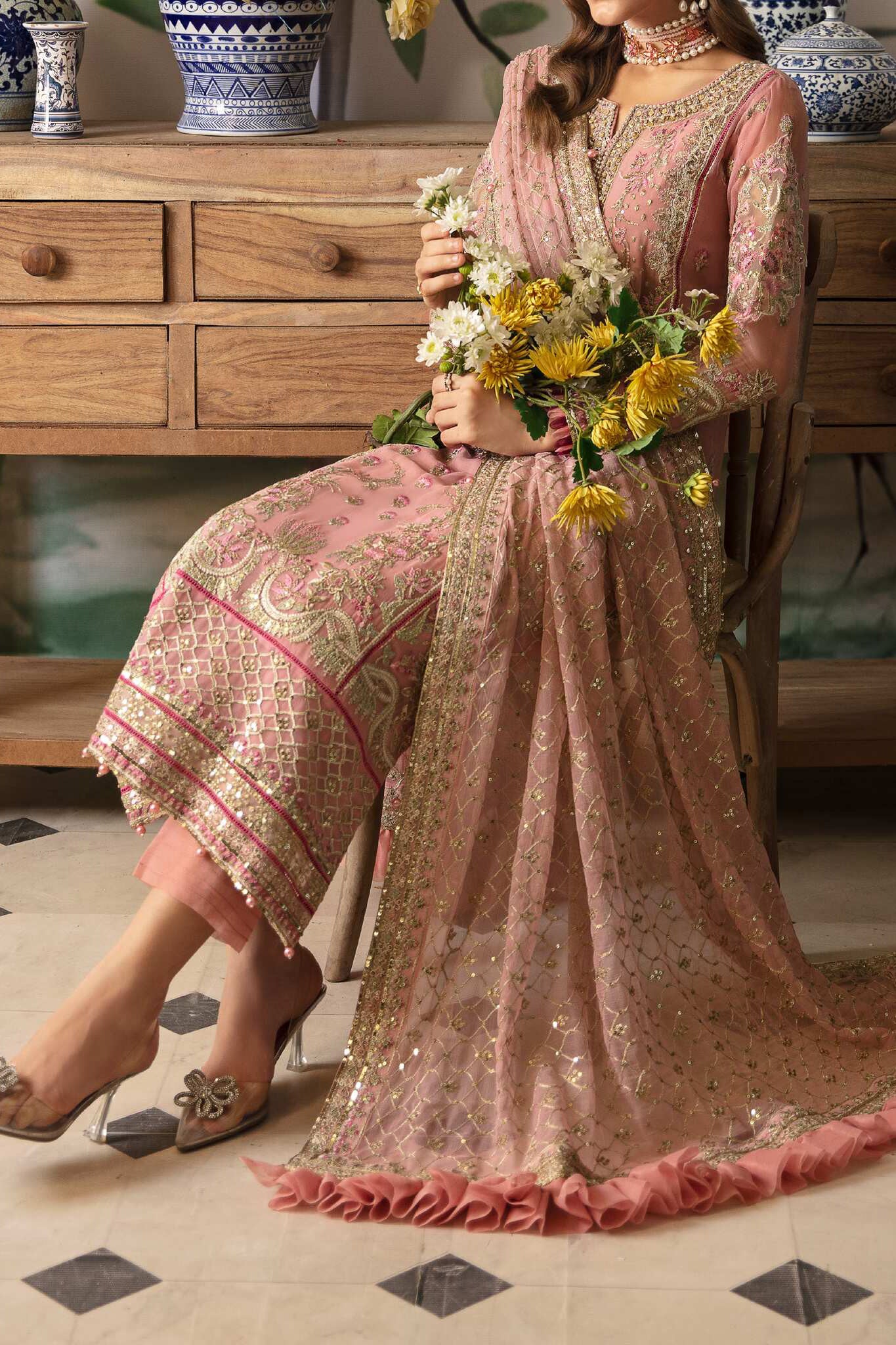 Gulaal Unstitched 3 Piece Luxury Formals Chiffon Collection'2024-01-Viviana