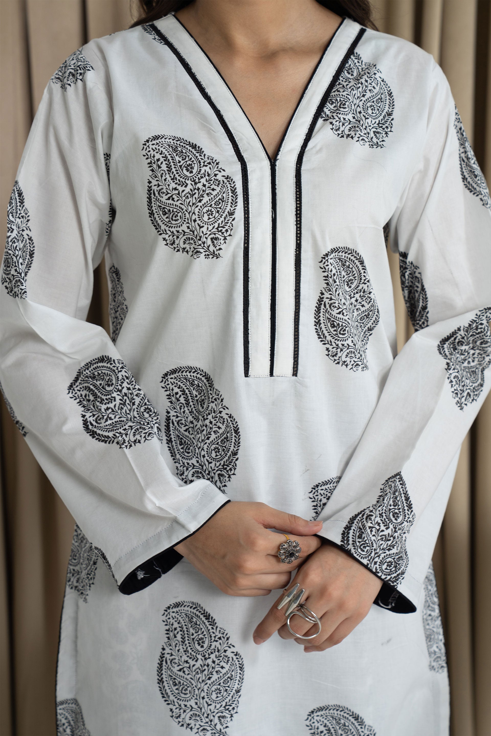 Mannat Clothing Stitched Spring Edit-Shadow