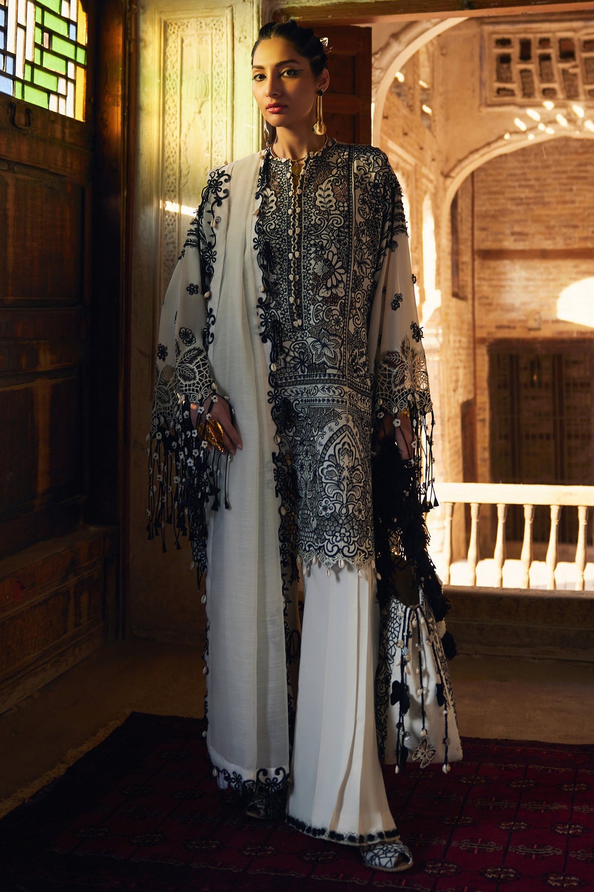 Elan Unstitched 3 Piece Luxury Lawn Collection'2025-02-B-Isla