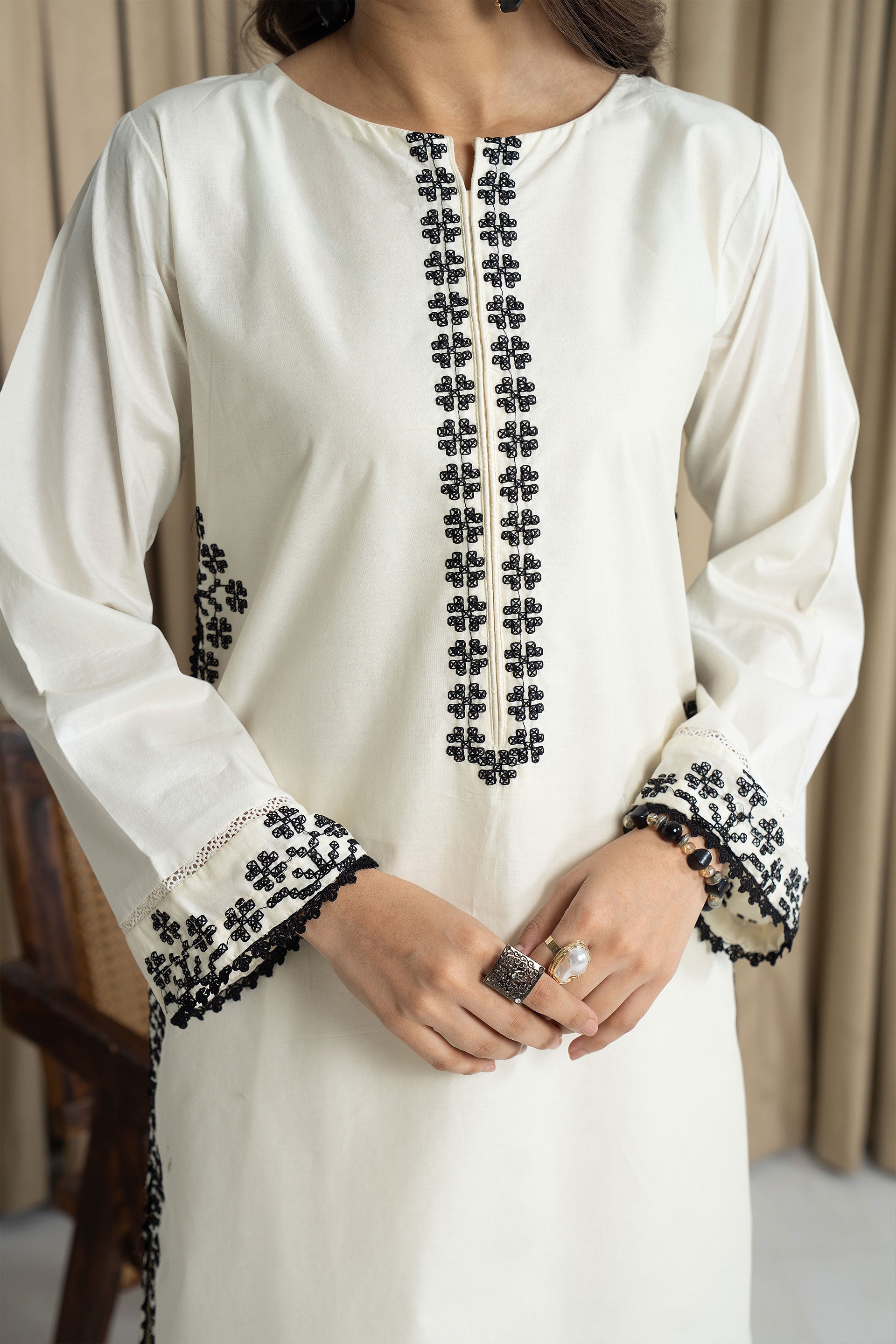 Mannat Clothing Stitched Spring Edit Silque