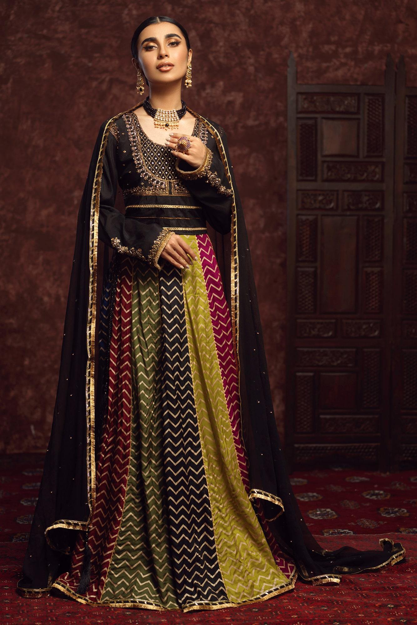Gehna By Zaaviay Stitched Naurattan (Three Piece)