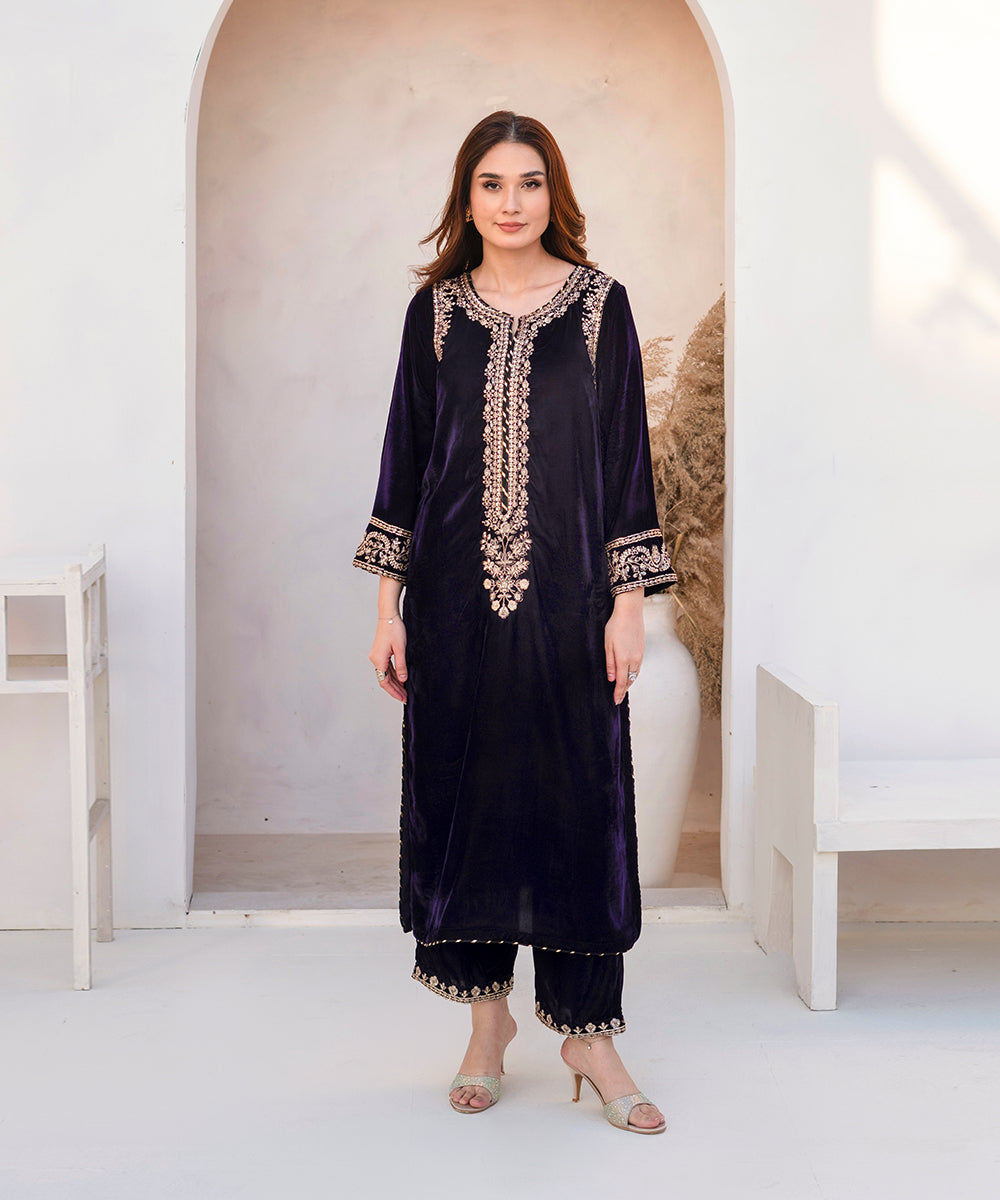 Dastoor By Kross Kulture Stitched 2Pc - Velvet Emb Suit