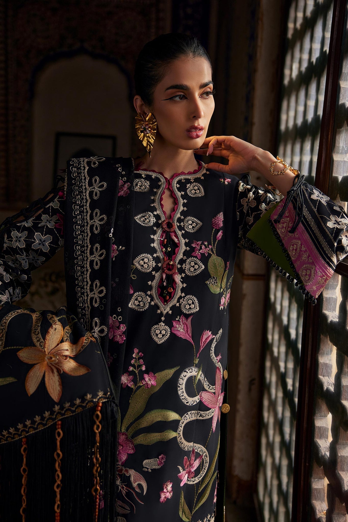 Elan Unstitched 3 Piece Luxury Lawn Collection'2025-04-A-Azureh