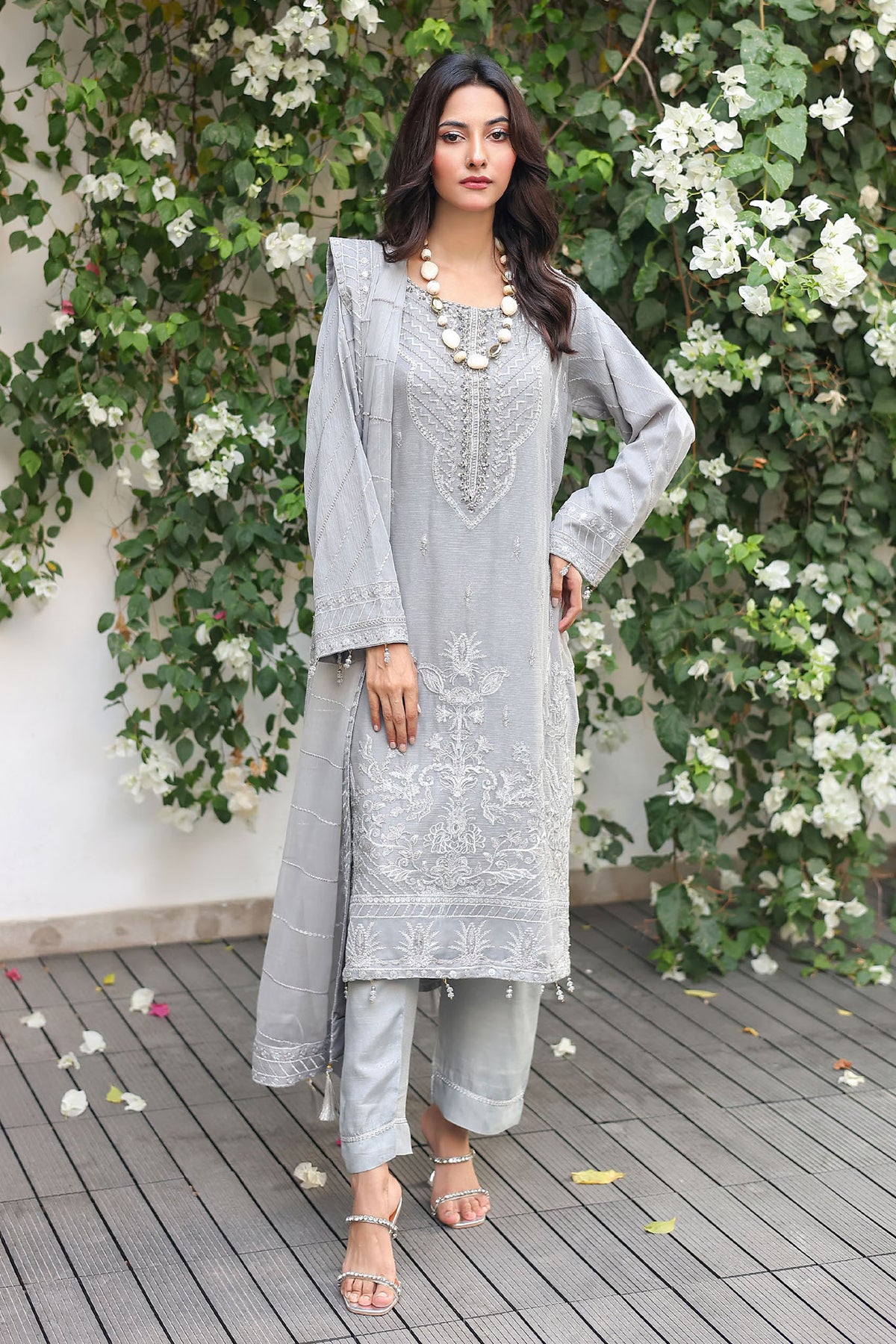 Mushq By Azmeerah Stitched 3 Piece Luxury Chiffon Pret Collection-04-Lukewarm