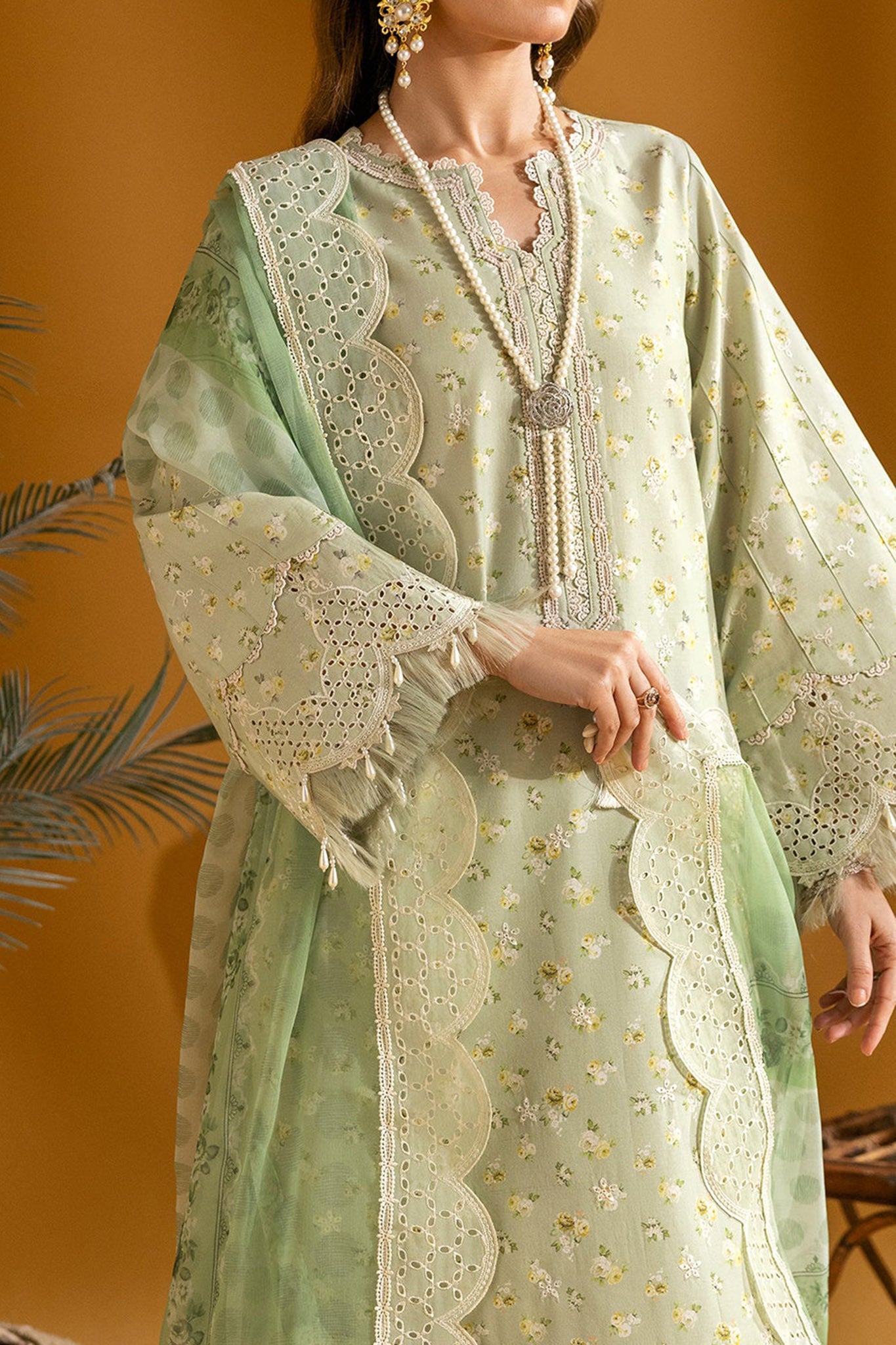 Maahi By Alizeh Unstitched 3 Piece Printed Lawn Collection'2024-04-Ziva