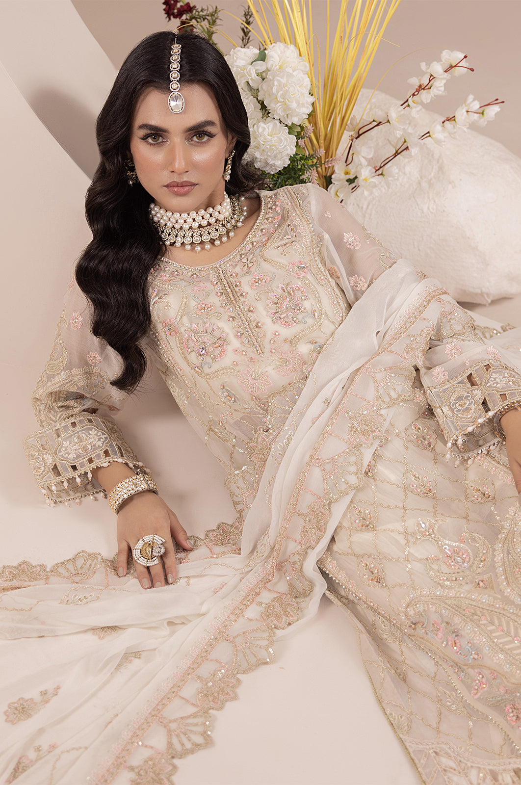 Aaraish By Diara Couture Stitched 3 Piece Formals Collection'2025 HAYA-SF-15-Off White