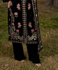 Makhmal By Mazil Stitched 3 Piece Formals Suit-Swabi