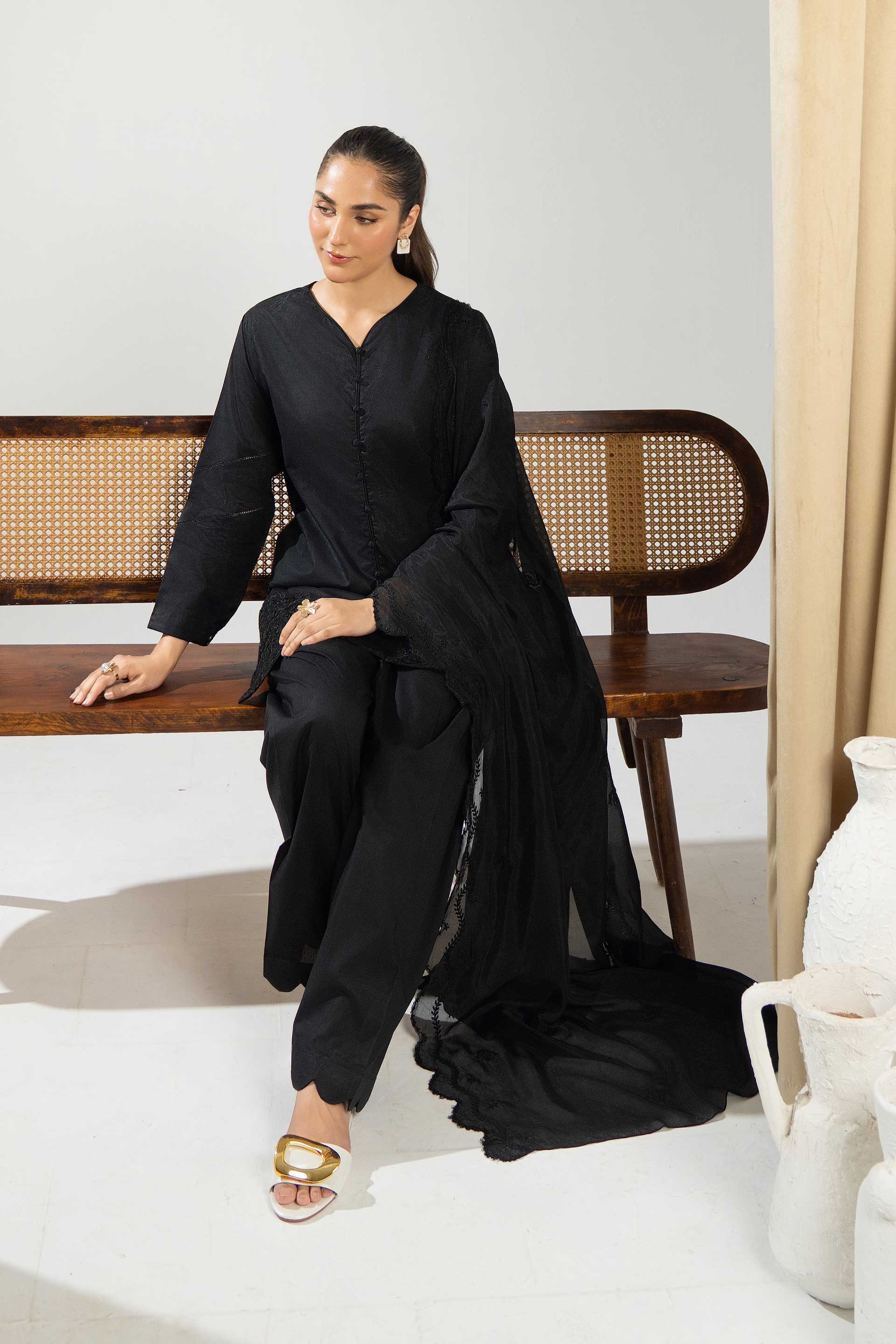 Mannat Clothing Stitched Spring Edit Vanta