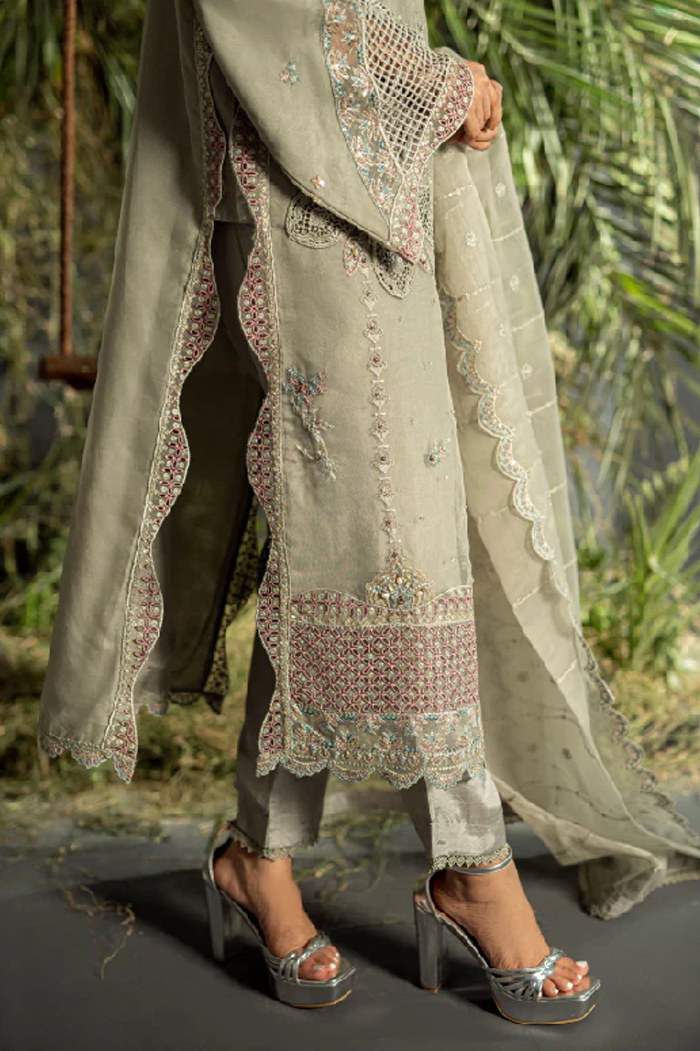 Gulhari By Guzel Stitched 3 Piece Exc Festive Formals Collection-05-Qalamkar