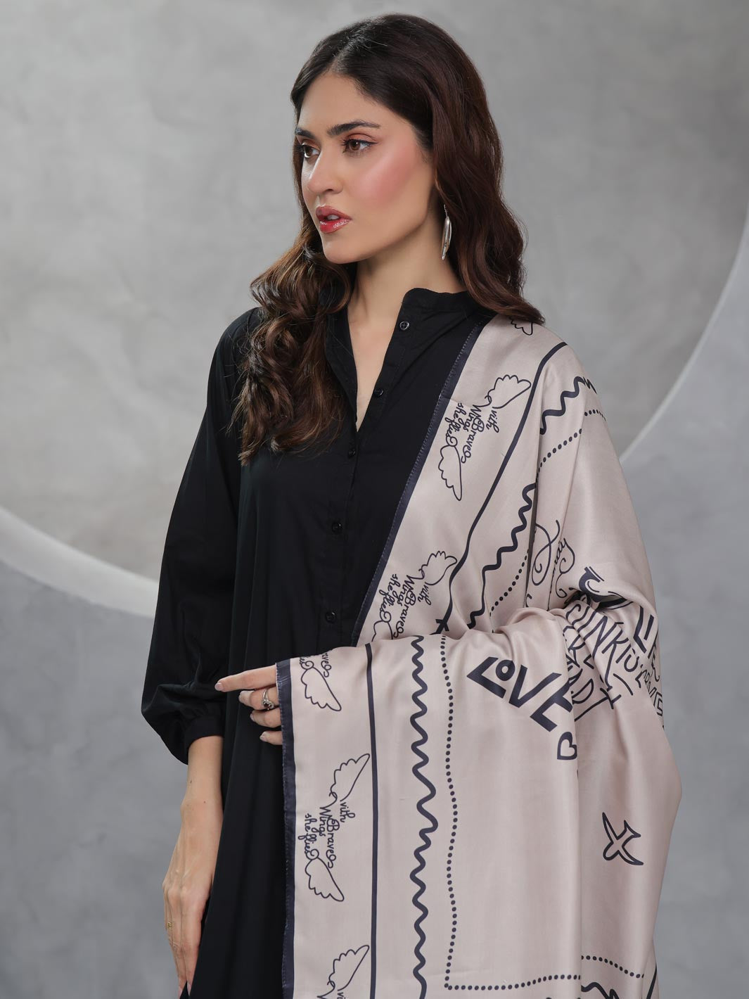 TNG Muhabbat Scarf