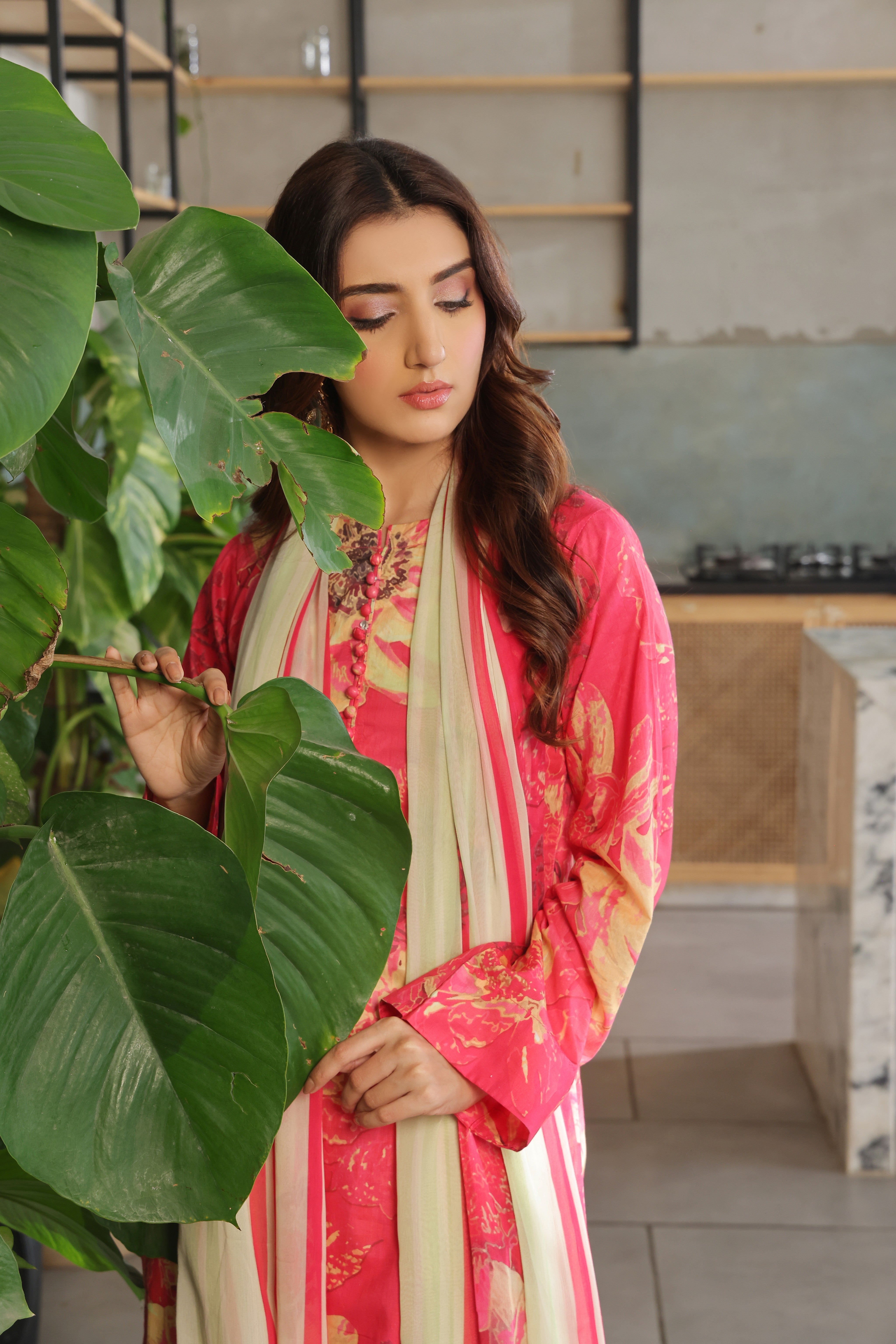 Whisper Winds By Feathers Unstitched 3 Piece Lawn Collection'2025-ROZBERRY-FT491