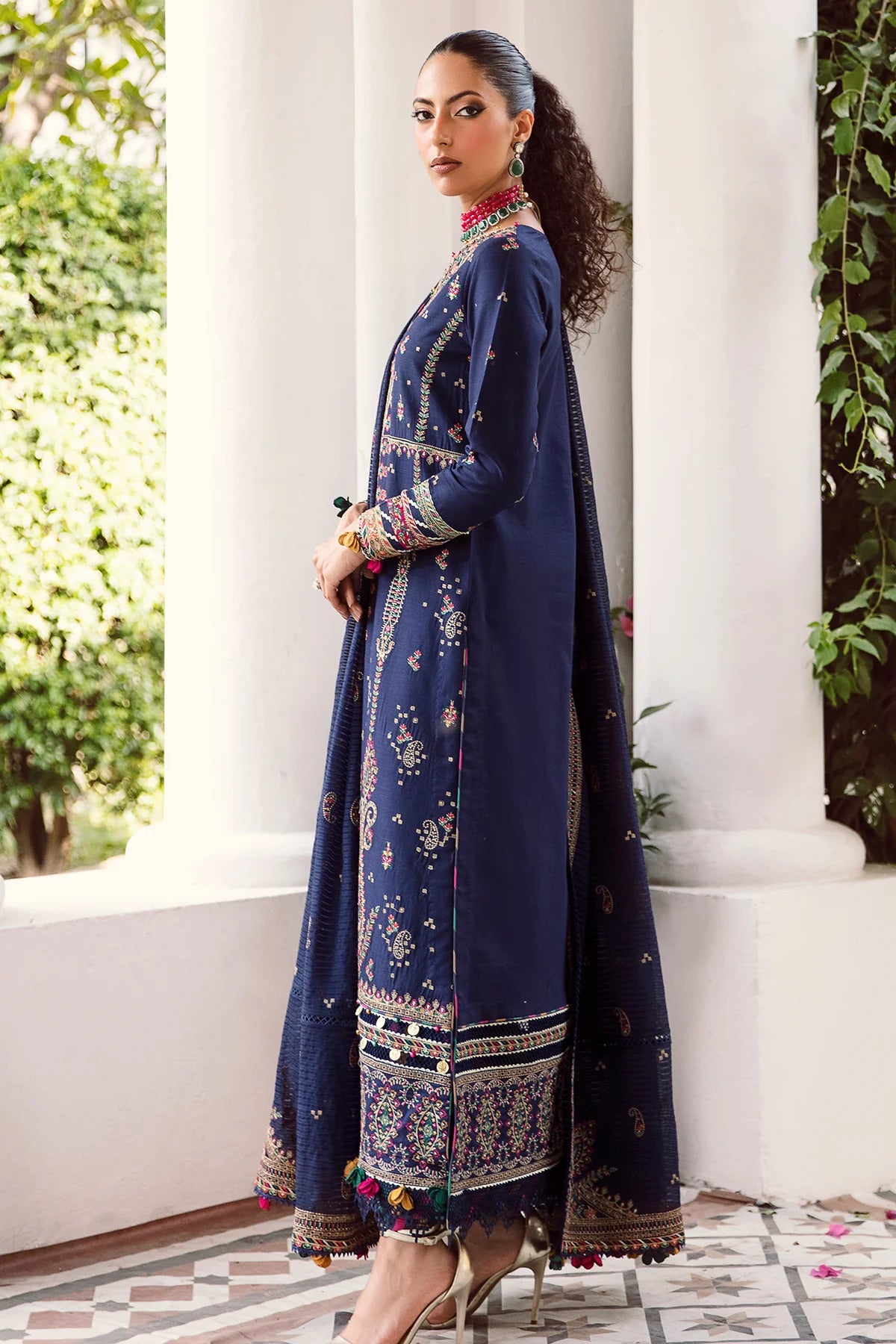 Iris by Jazmin Unstitched 3 Piece Spring Summer Lawn Collection'2023-05-Jazlyn