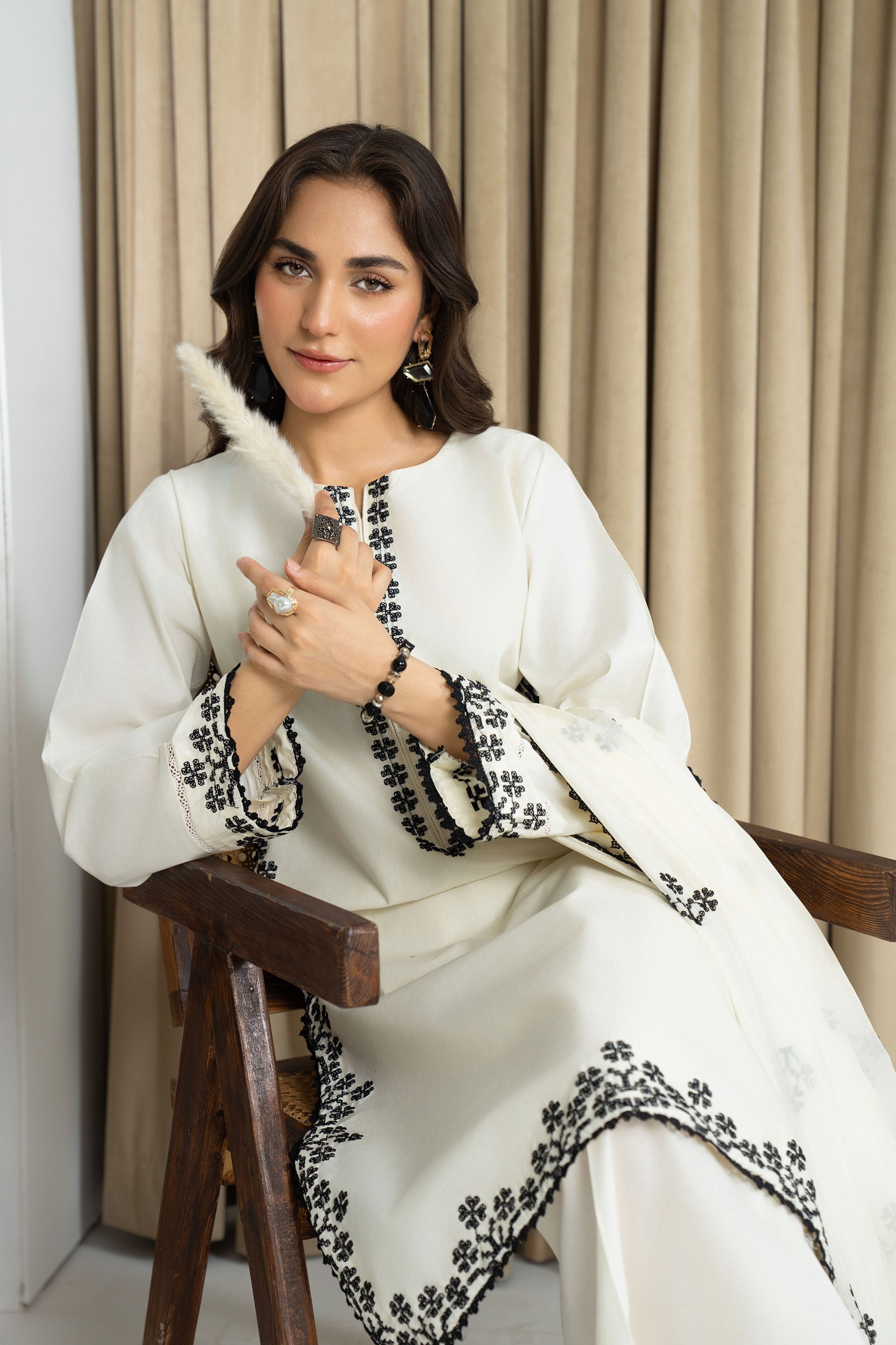 Mannat Clothing Stitched Spring Edit Silque