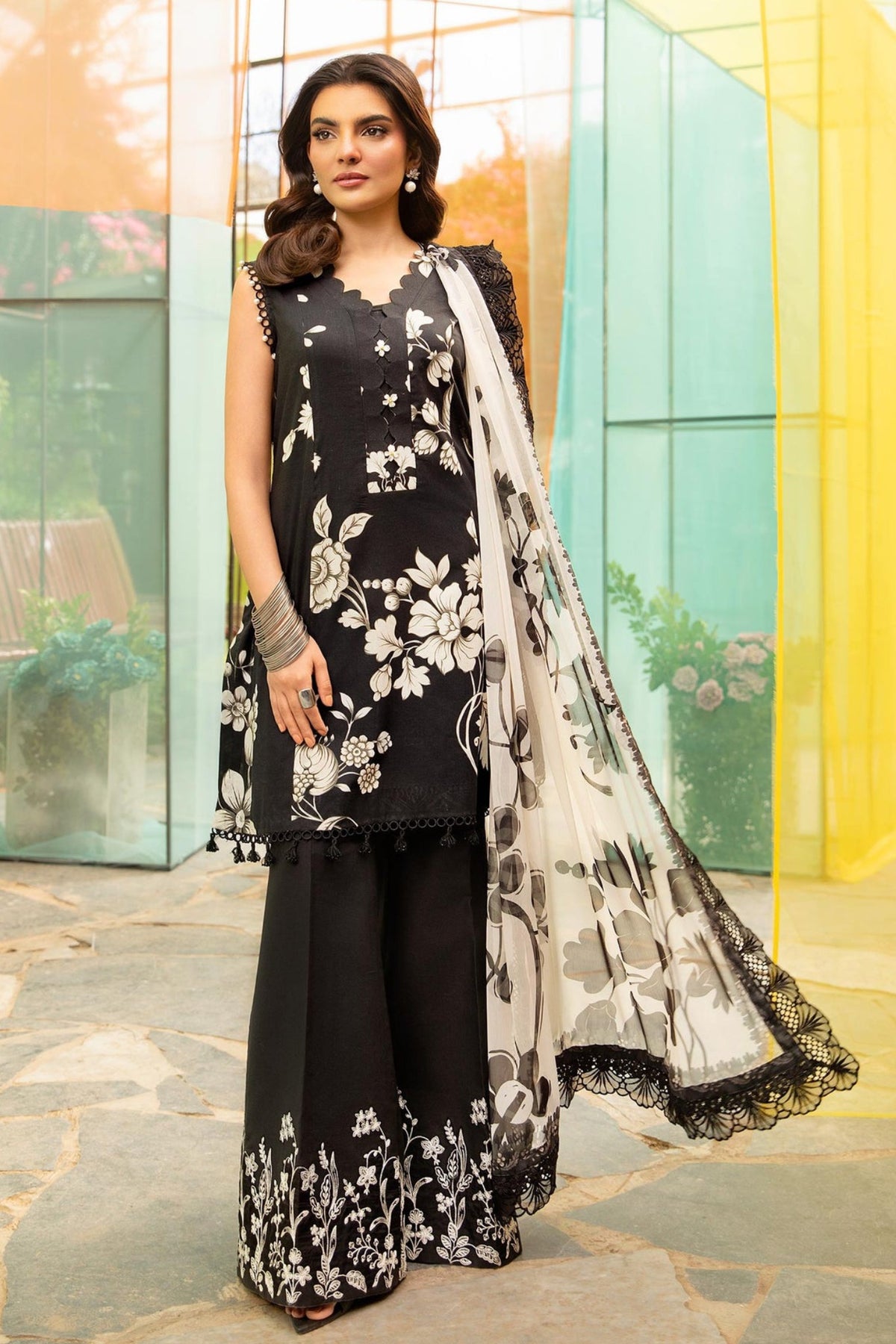 M.Basics By Maria B Unstitched 3 Piece Lawn Vol-01 Collection-06-B