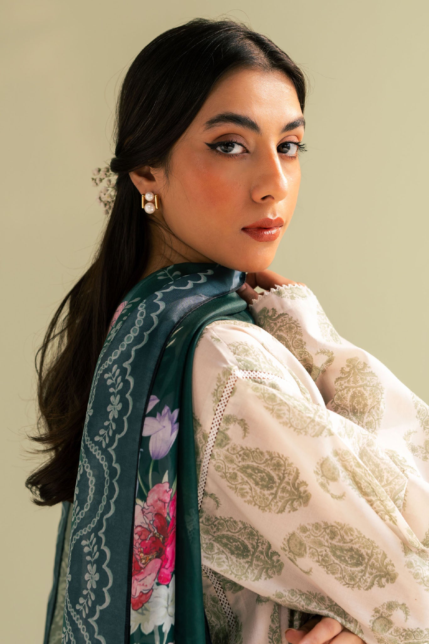 Coco Prints by Zara Shah Jahan Unstitched 3 Piece Lawn Collection-06-B-Paisley