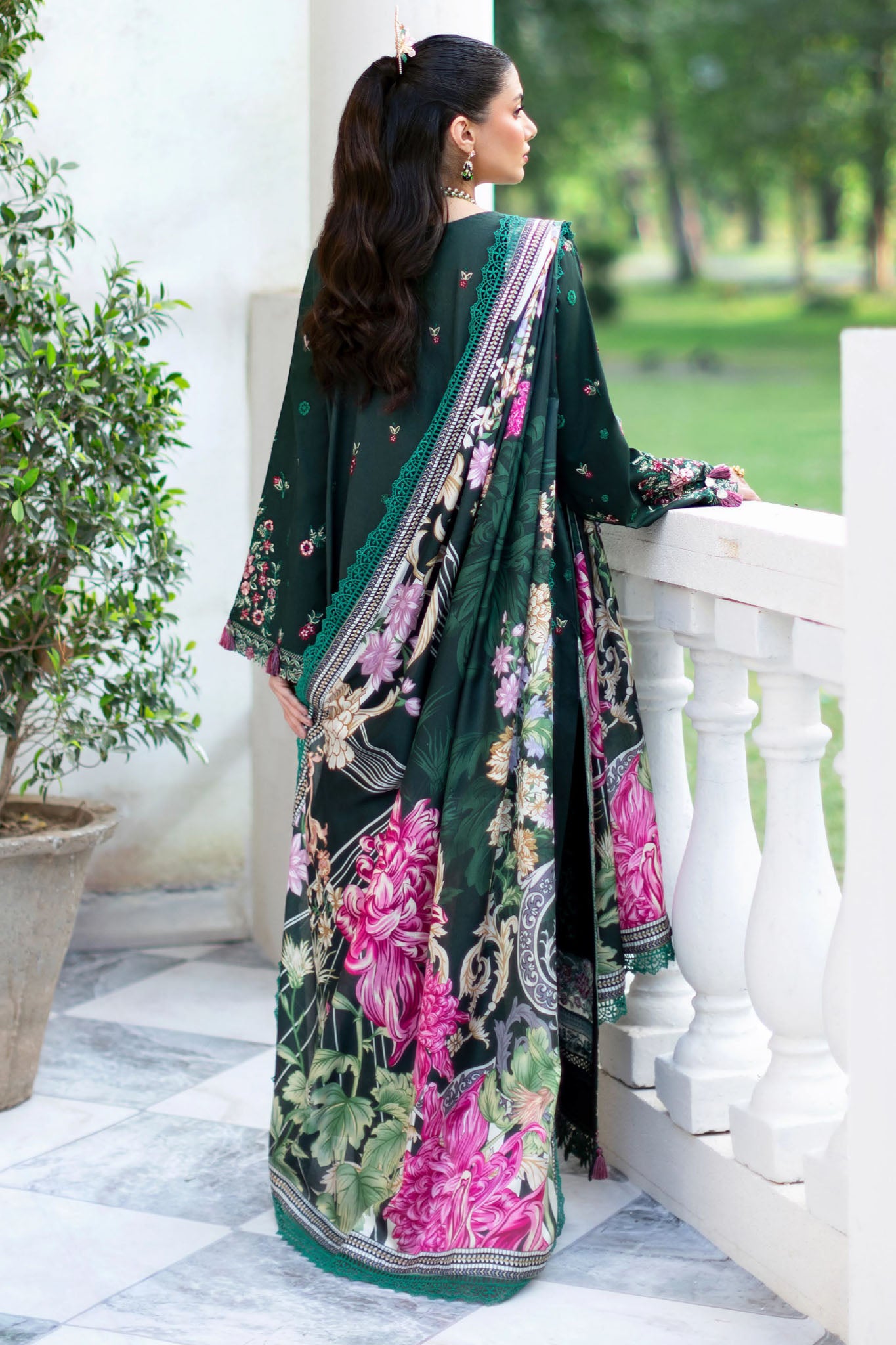 Sophie By Mahnur Unstitched 3 Piece Luxury Lawn Collection'2025-09-Zoya