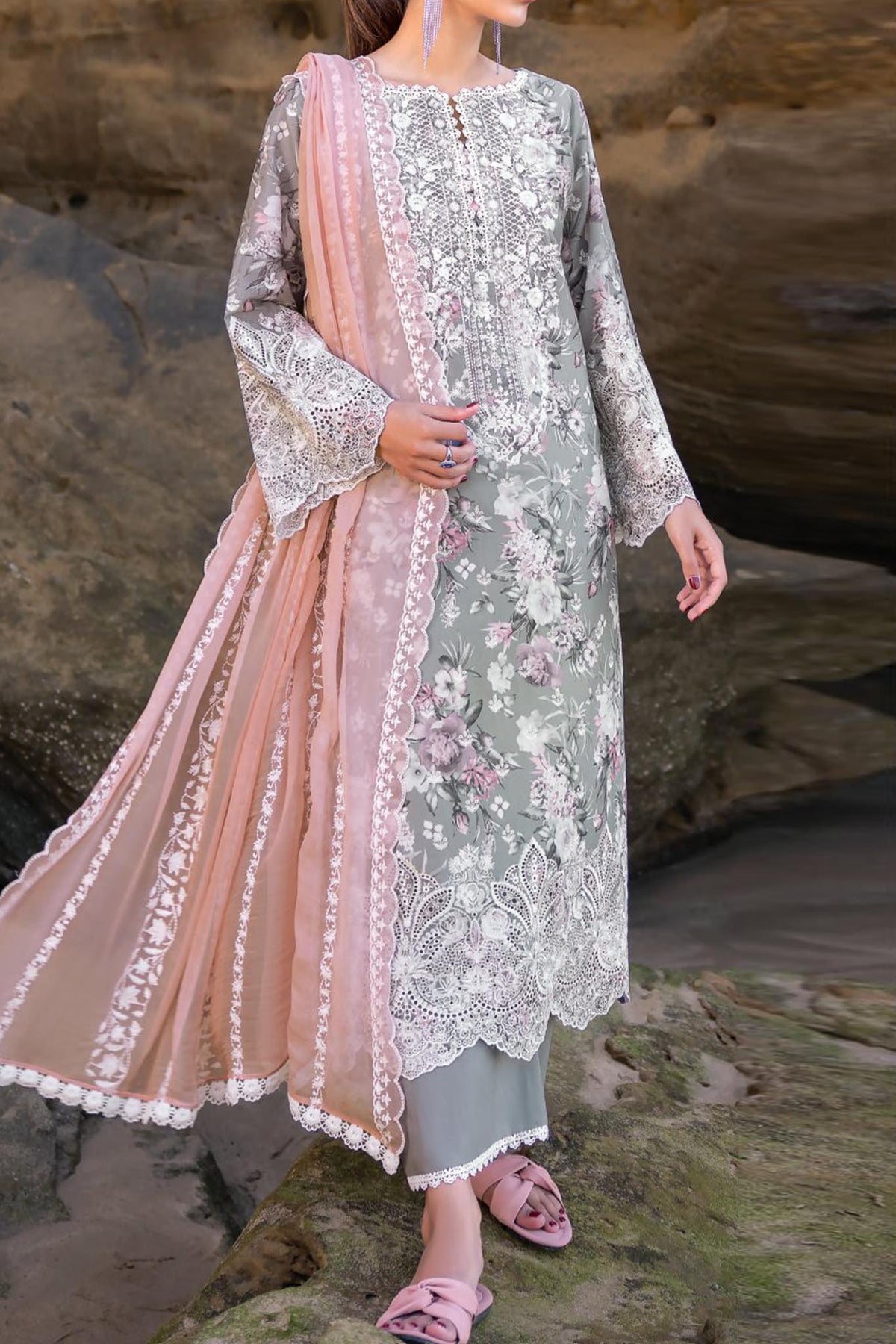 Zainab Chottani Unstitched 3 Piece Luxury Chikankari Collection'2024-10-A-Lana