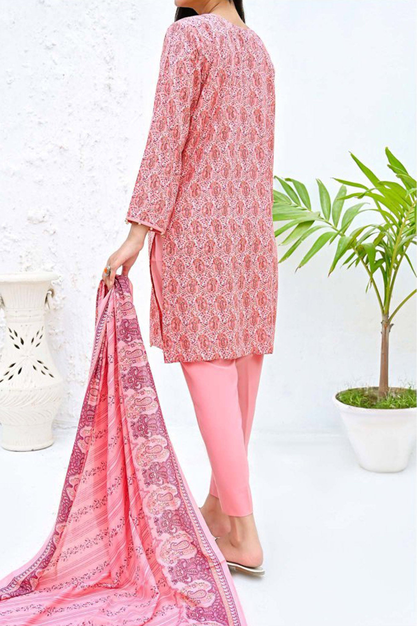 Amna Khadija Unstitched 3 Piece Wrinkle Free Prints Vol-18 Collection'2024-1101-D