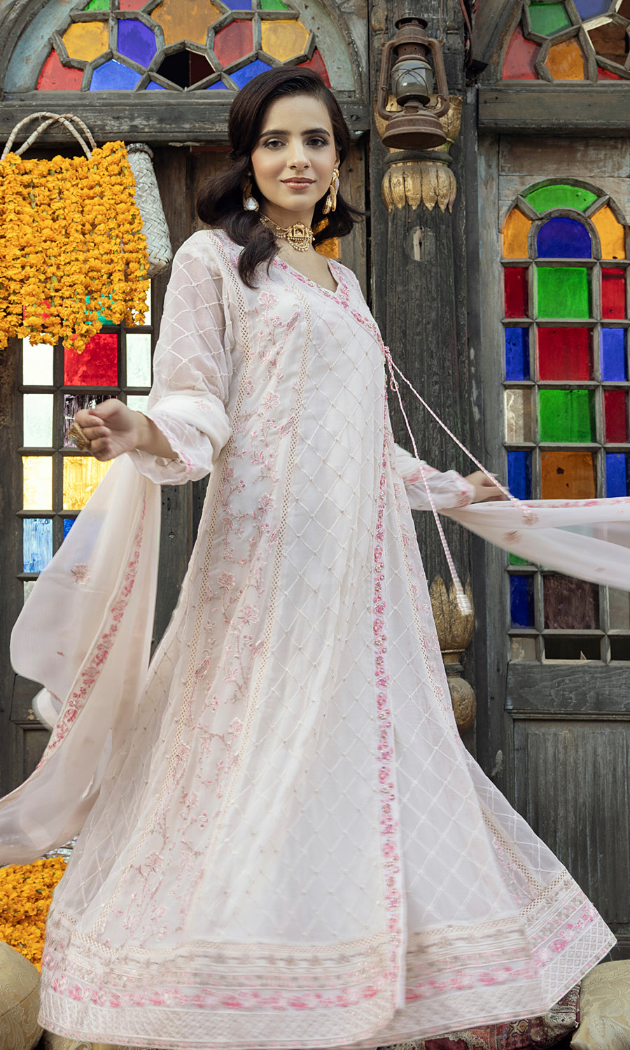 Shamooz Stitched 3 Piece Formals Collection'2025-Daisy White SEM-0777
