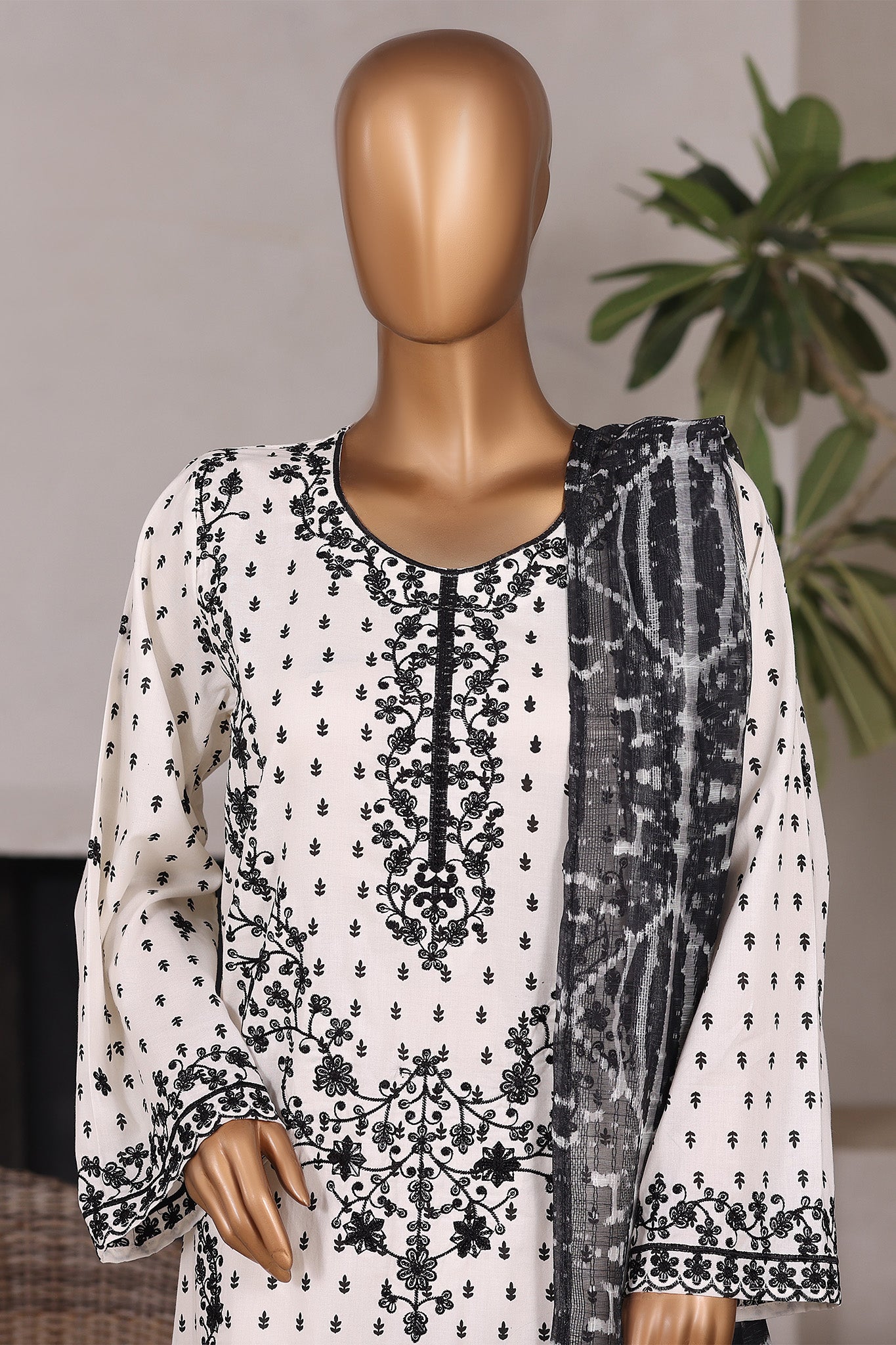 Khombi Stitched 3 Piece Luxury Cotton Collection'2025-134-IC-Ithan Black Arrow