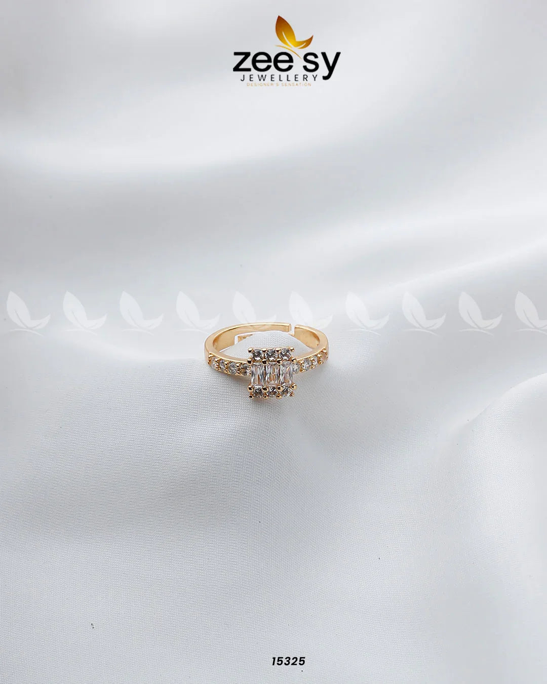 Exclusive Zircon Ring Golden - Zeesy Jewellery