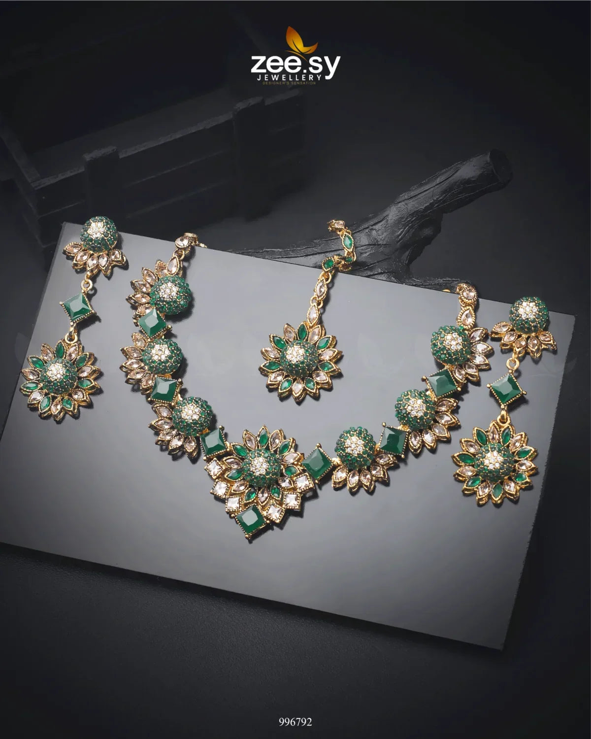Astilbe Necklace Set Green - Zeesy Jewellery