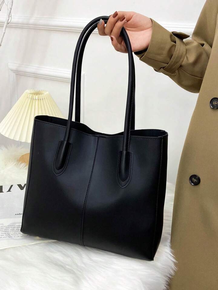 Fineur ~ Everyday Tote Bag ~ Black