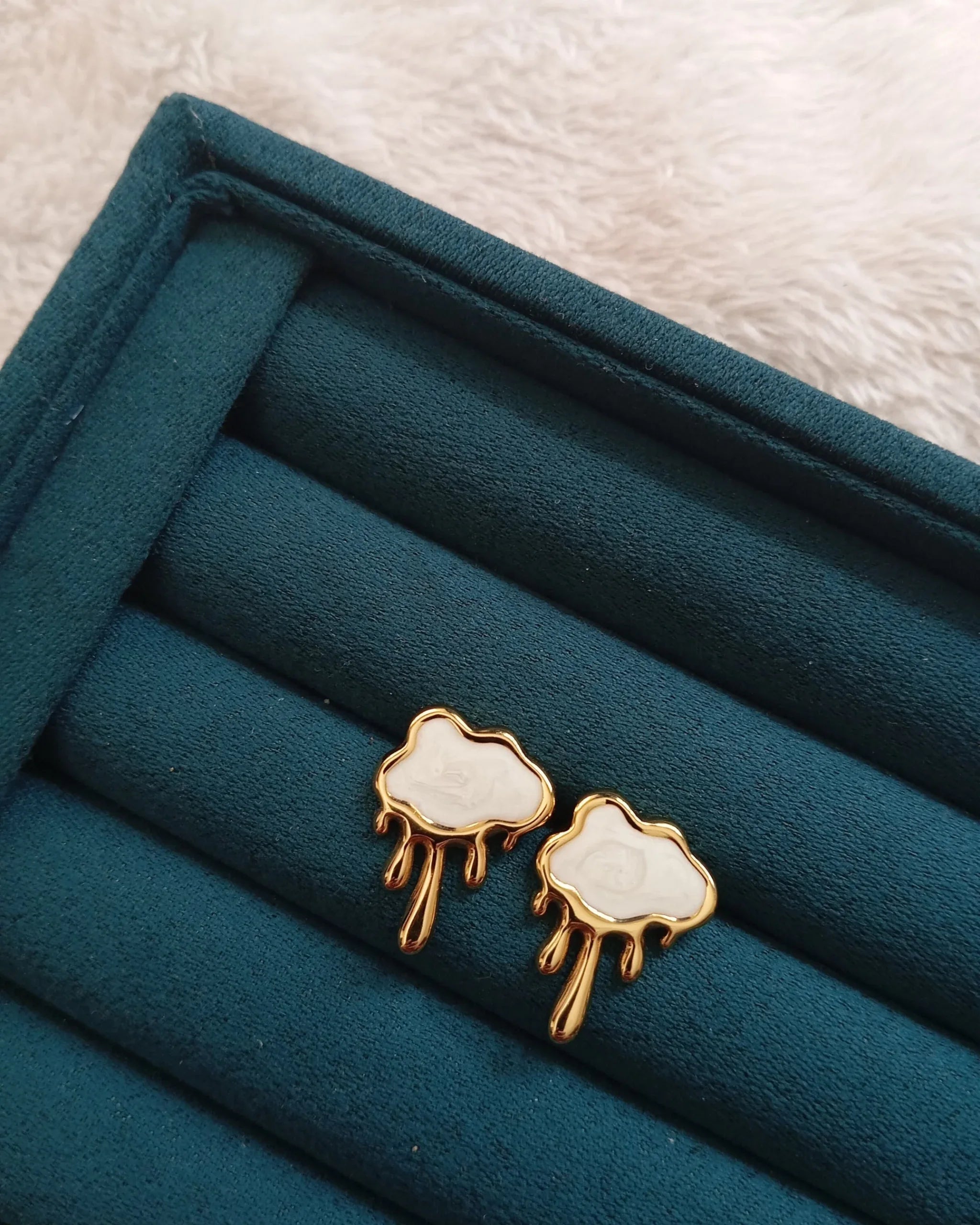 Wave Earrings - Zeesy.pk