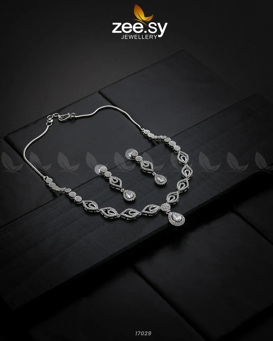 Exquisite Necklace Silver White - Zeesy Jewellery