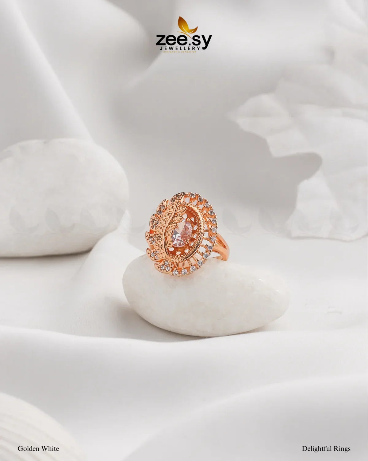Delightful Ring Golden White - Zeesy Jewellery