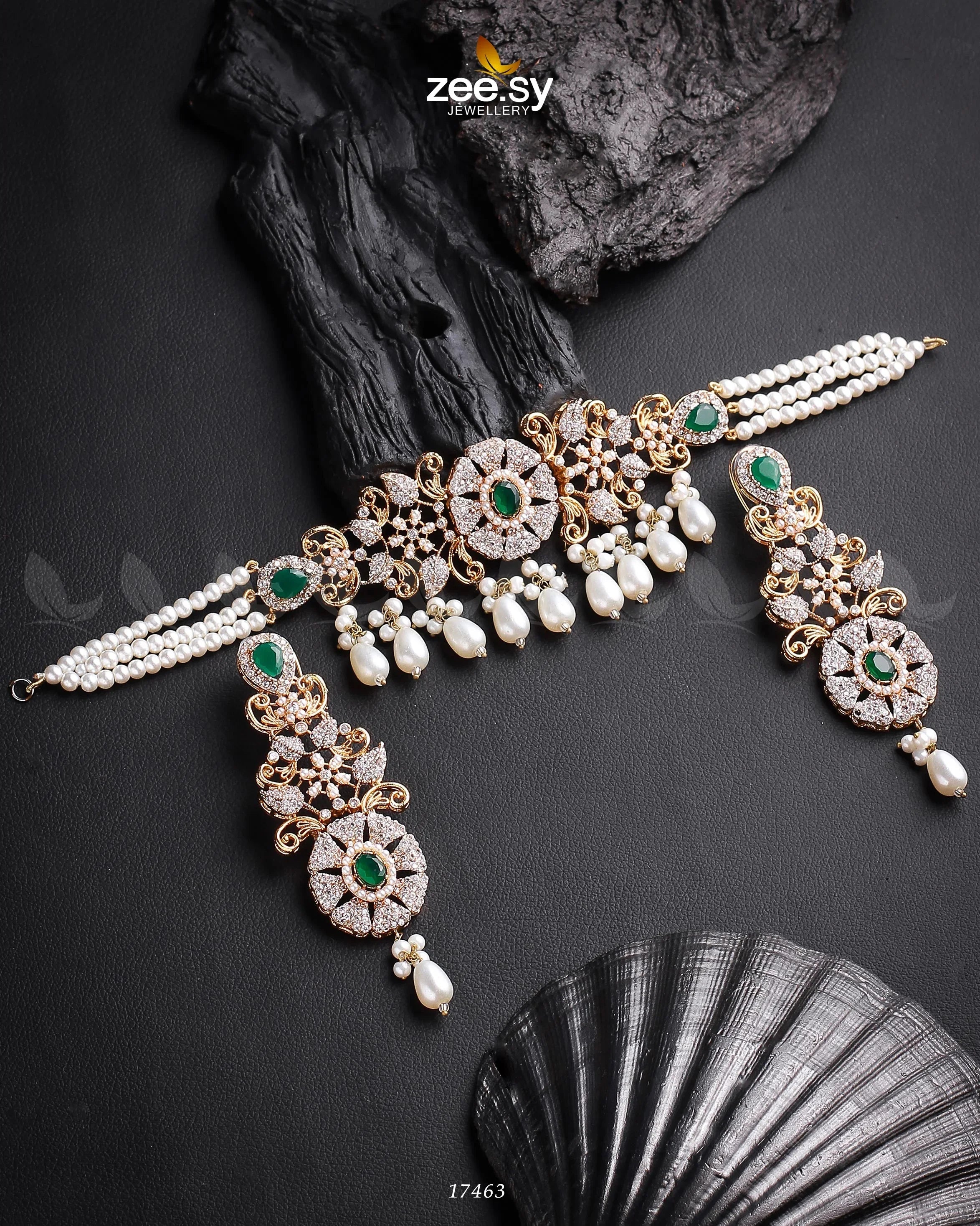 Meerub Necklace Golden Green - Zeesy Jewellery